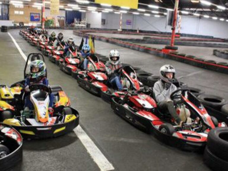 Racing-Kart-Indoor-de-street-foto1.jpg