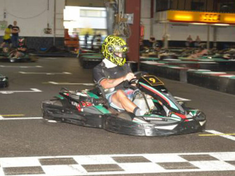 indoor-karting-antwerpen-foto1.jpg