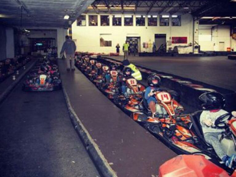 indoor-karting-antwerpen-foto2.jpg